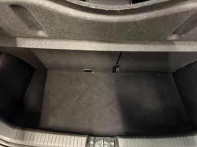 Hyundai i10 1.0 Sky AMT (2025) - Photo 12