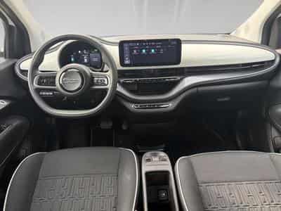 Fiat 500 500e 42 kWh LIMO (2023) - Foto 5