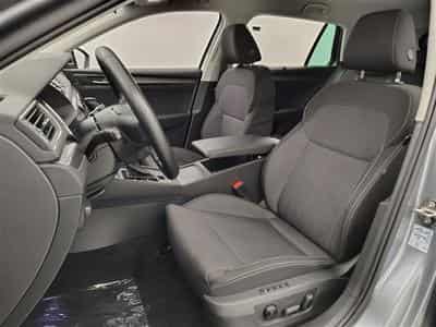 Skoda Superb Combi PHEV 1.4 TSI Clever+ DSG (160 kW) (2021) - Photo 7