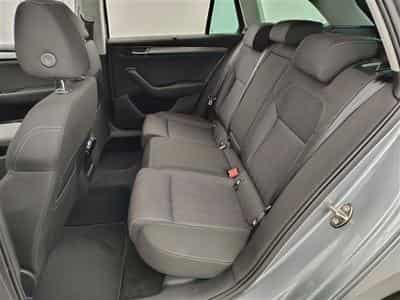 Skoda Superb Combi PHEV 1.4 TSI Clever+ DSG (160 kW) (2021) - Photo 13
