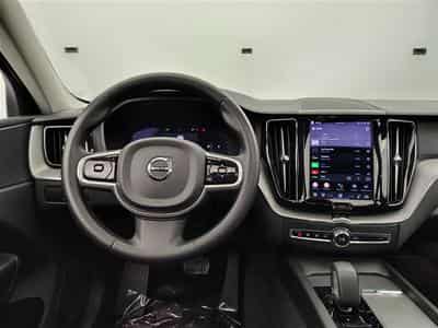 Volvo XC60 2.0 B4 MHEV Ultimate Dark  Cuir/Toit Pano/sièges élec. ... (2022) - Photo 9