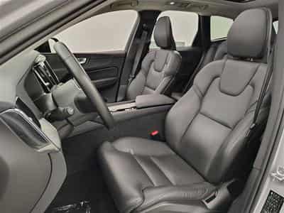 Volvo XC60 2.0 B4 MHEV Ultimate Dark  Cuir/Toit Pano/sièges élec. ... (2022) - Photo 7