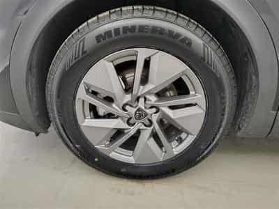 Peugeot 408 1.2 Hybrid 136cv e-DCS6 Allure NAVI / FULL LED / CAMERA 360 (2025) - Photo 6