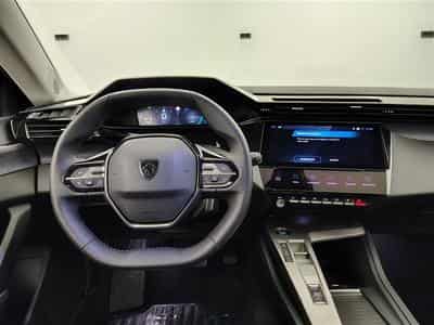 Peugeot 408 1.2 Hybrid 136cv e-DCS6 Allure NAVI / FULL LED / CAMERA 360 (2025) - Photo 9