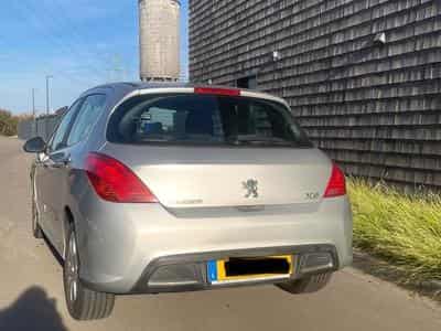 Peugeot 308 (2010) - Photo 3