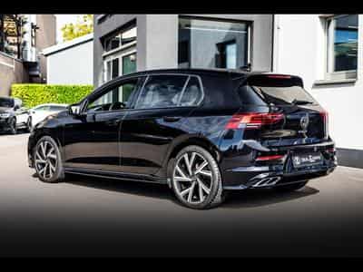 VW Golf 1.5 eTSI R-LINE DSG7 - DEEP BLACK NACRÉ (2023) - Photo 3