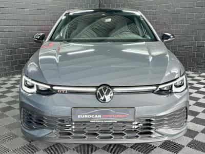 VW Golf GTI Clubsport 2.0 TSI 300 CV DSG7 *MATRIX* BLACK STYLE * ACC (2024) - Photo 2