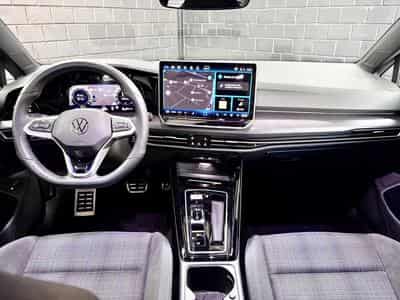 VW Golf GTE PHASE 2  1.5 eHybrid 272 CV DSG 6 * PANO * TÊTE HAUTE * (2026) - Foto 7