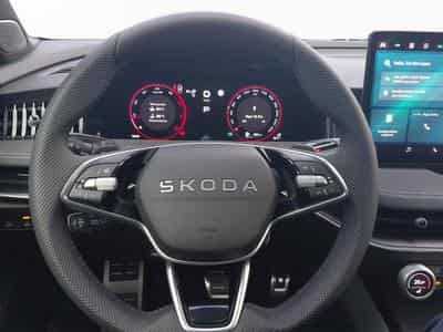 Skoda Superb Sportline (2026) - Photo 10