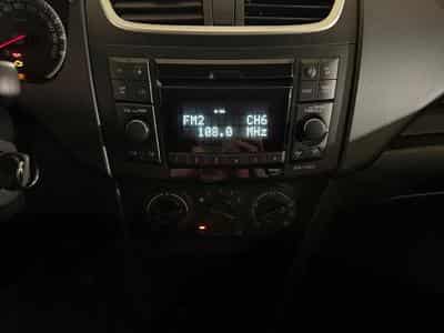 Suzuki Swift 1.2 (2014) - Foto 3