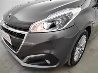 Peugeot 208 1.2 PureTech Signature S&S (EU6.2) (2018) - Photo 15