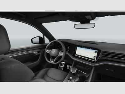 VW Touareg R-Line 3.0 TDI 8-Gang-Automatik 4MOTION (2025) - Foto 6