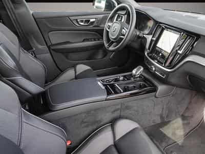 Volvo V60 (2024) - Photo 6