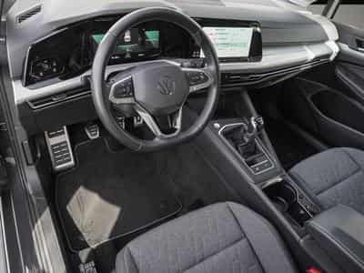 VW Golf (2024) - Foto 7