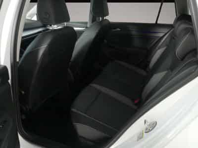 VW Golf (2026) - Photo 4