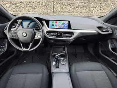 BMW 118 118i Automatique // Révisée Et Garantie 12 Mois✅✅✅ (2021) - Photo 9