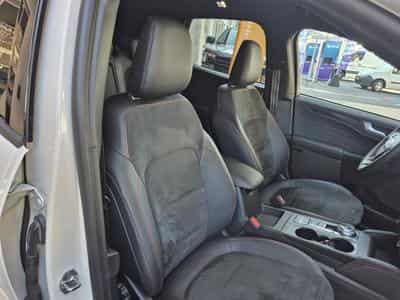 Ford Kuga ST-Line X PHEV 225cv Aut. FWD (2022) - Photo 9