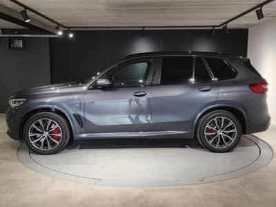 BMW X5 X5 XDRIVE45E PACK M TOIT OUVRANT CAMERA 360 SUSPENSIONS PNEU (2021) - Photo 5
