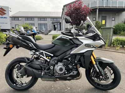 Suzuki GSX-S 1000 GX (2026) - Foto 1