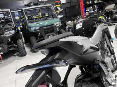 CF Moto 675 SR-R (2026) - Foto 5