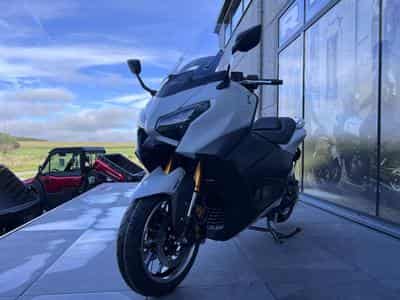 Yamaha T-Max TECHMAX (2026) - Foto 2