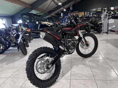 Beta RR 4T (2026) - Photo 3