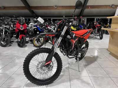 Beta RR 4T (2026) - Photo 2