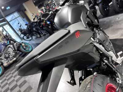 Suzuki GSX-8R (2026) - Foto 5