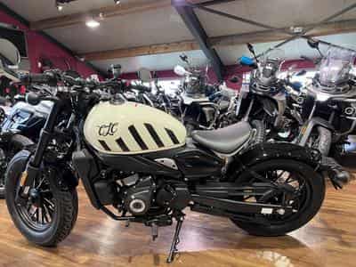 CF Moto 450 CL-C BOBBER (2026) - Foto 4
