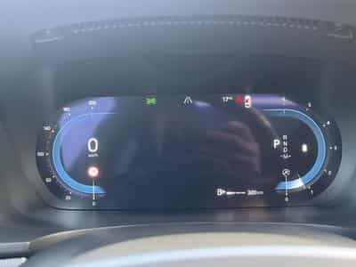 Volvo V90 B4 D 4x4 Geartronic R-Design Pano (2021) - Photo 15