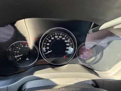 Honda HR-V 1.6 I-DTEC 120 EXCLUSIVE NAVI (2016) - Photo 12