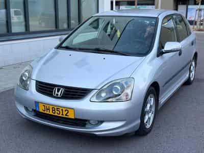 Honda Civic 1.6 (2005) - Photo 1