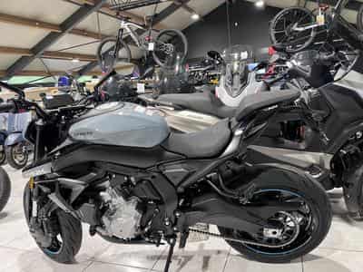 CF Moto 675 NK (2026) - Foto 4