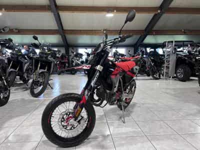 Fantic Motard PERFORMANCE 2T (2026) - Foto 2