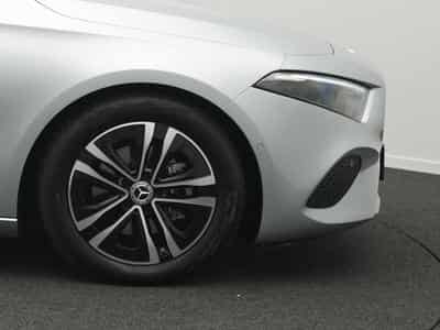 Mercedes A 180 d Progressive LED+Kamera+MBUX (2025) - Foto 8
