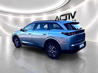 Peugeot 5008 HYBRID 145 ALLURE E-DCS6 (2025) - Photo 5