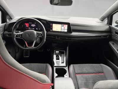 VW Golf VIII 2.0 TSI 221kW GTI Clubsport DSG (2024) - Foto 5