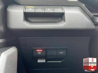 Dacia BIGSTER 1.8 HYBRID 155 JOURNEY (2025) - Foto 12