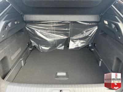 Peugeot 3008 1.2 HYBRID 136 GT E-DCS6 (2025) - Foto 14