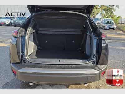 Peugeot 2008 Hybrid 145 e-DCS6 Allure (2026) - Foto 11