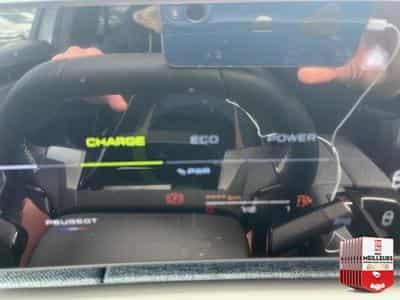 Peugeot 3008 1.2 HYBRID 136 GT E-DCS6 (2025) - Photo 11