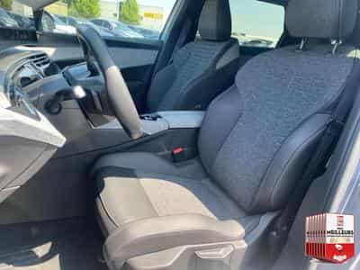 Peugeot 5008 HYBRID 145 ALLURE E-DCS6 (2025) - Photo 12