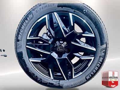 Peugeot 3008 1.2 HYBRID 145 ALLURE E-DCS6 (2025) - Photo 9