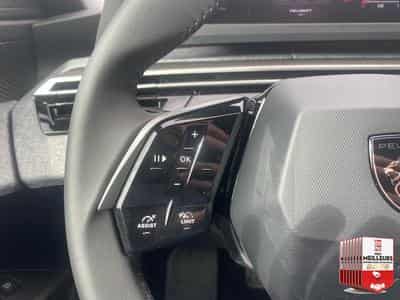 Peugeot 3008 1.2 HYBRID 145 ALLURE E-DCS6 (2025) - Photo 12