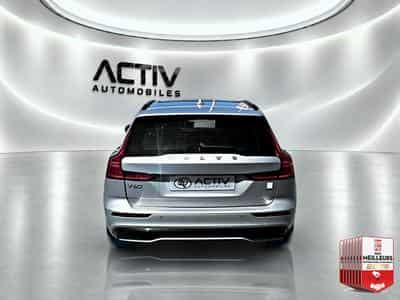 Volvo V60 T8 AWD 310+145 POLESTAR ENGINEERED GEARTRONIC 8 (2023) - Photo 6