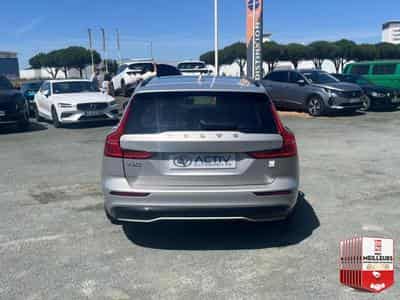 Volvo V60 T8 AWD 310+145 POLESTAR ENGINEERED GEARTRONIC 8 (2023) - Photo 13