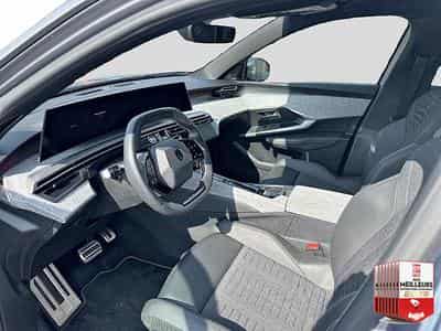 Peugeot 3008 1.2 HYBRID 145 GT E-DCS6 (2025) - Photo 10