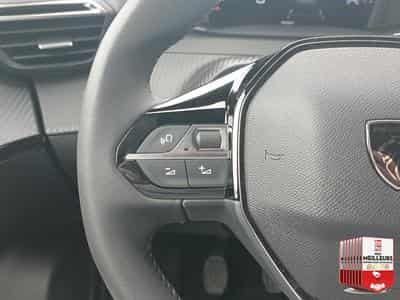 Peugeot 2008 1.2 100 ALLURE (2025) - Photo 13