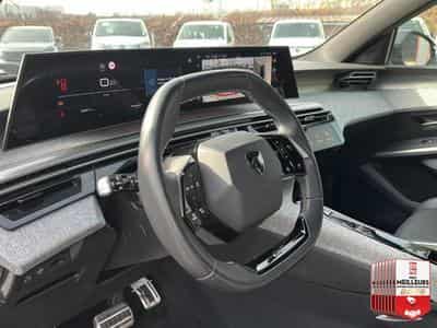Peugeot 3008 1.2 HYBRID 145 GT E-DCS6 (2025) - Photo 15
