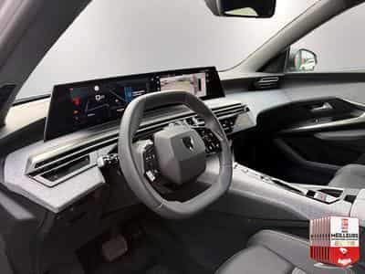 Peugeot 5008 HYBRID 145 ALLURE E-DCS6 (2025) - Photo 10